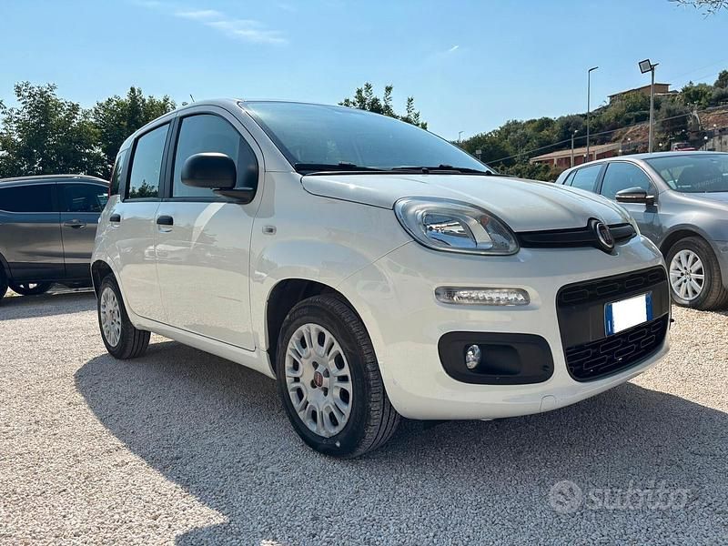 Usata Fiat Panda 69 CV (50 kW) 2019 Bianco Utilitaria