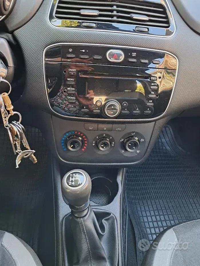 Usata Fiat Grande Punto 65 CV (47 kW) 2013 Utilitaria