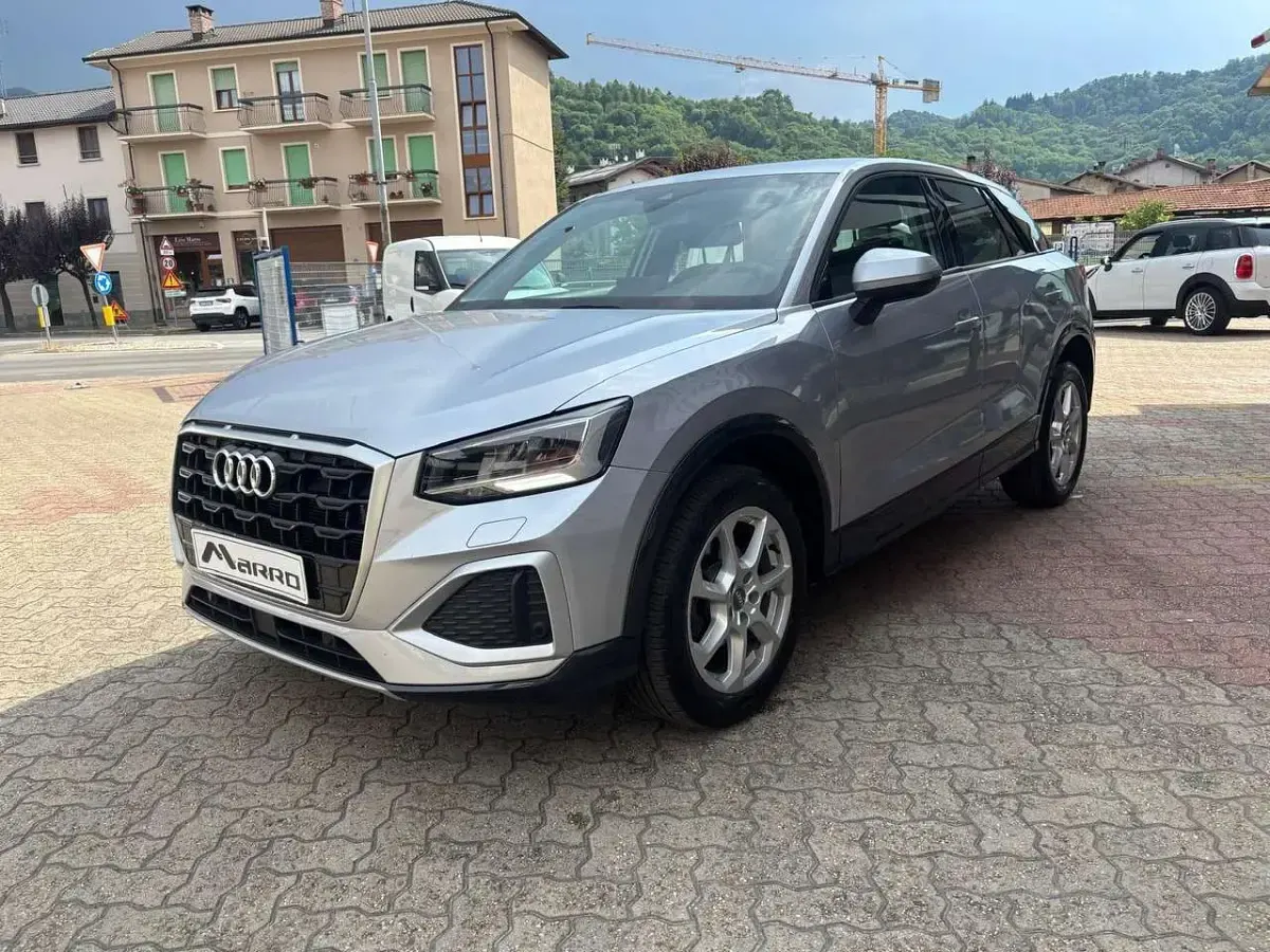 Usata Audi Q2 Advanced 150 CV (110 kW) 2023 Argento SUV