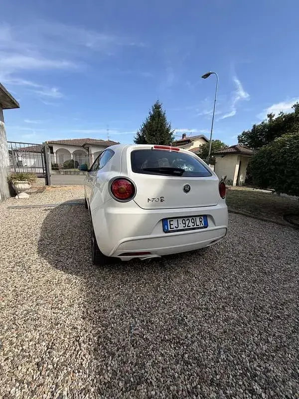 Usata Alfa Romeo MiTo Progression 79 CV (58 kW) 2011 Bianco Utilitaria