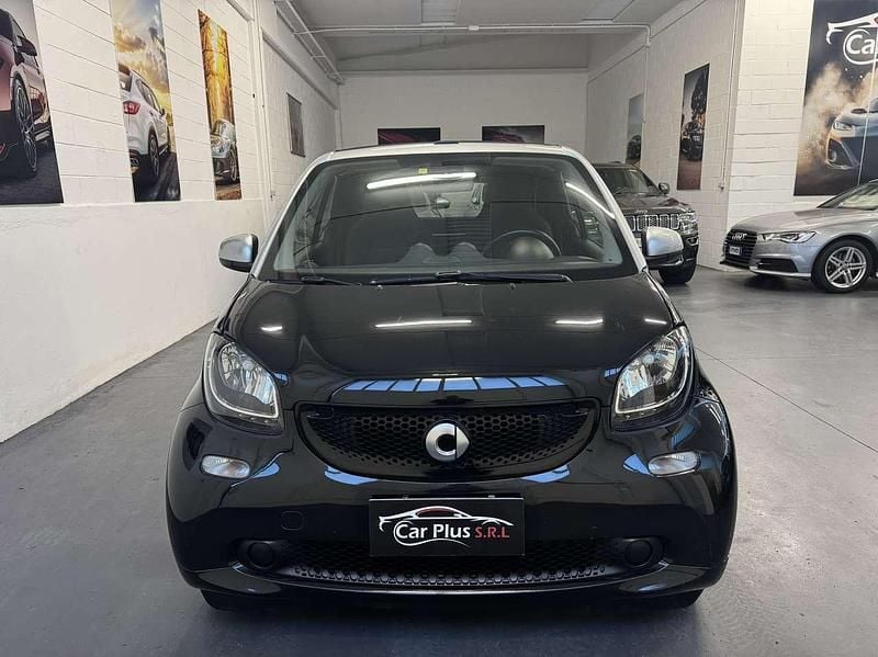 Usata Smart ForTwo Cabrio 71 CV (52 kW) 2016 Nero Cabrio