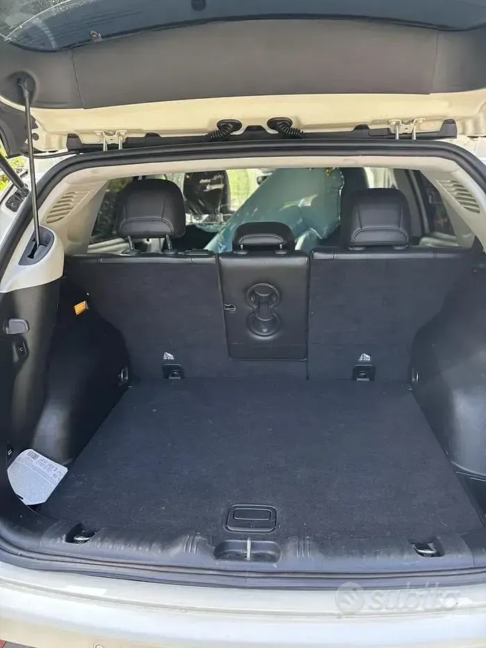 Usata Jeep Compass Limited 140 CV (102 kW) 2017 Bianco SUV