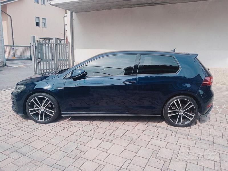 Usata VW Golf VII GTD 2018 Blu Berlina