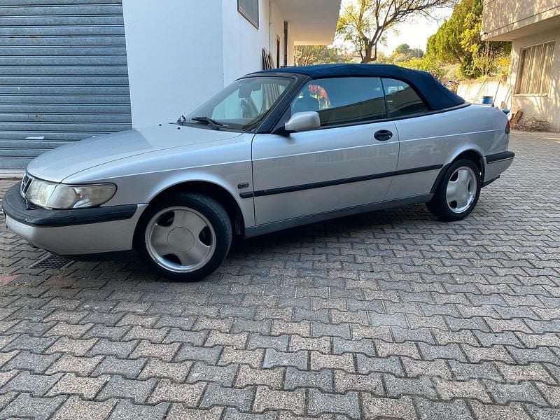 Usata Saab 900 126 CV (92 kW) 2005 Grigio Utilitaria