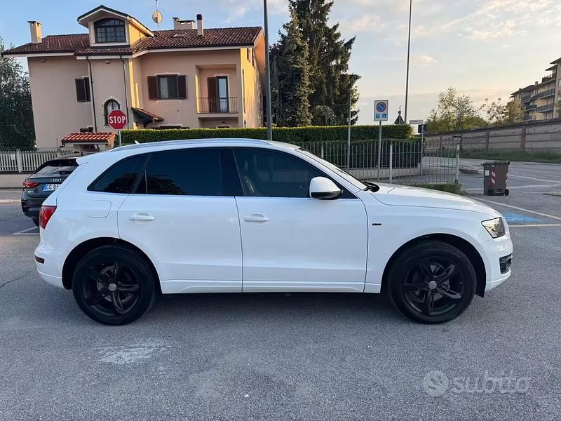 Usata Audi Q5 S-Line 150 CV (110 kW) 2012 Bianco SUV