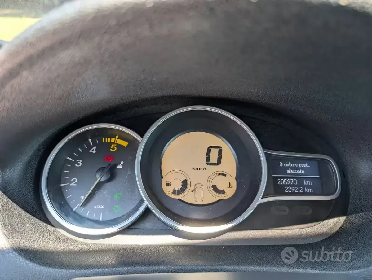 Usata Renault Mégane GrandTour 90 CV (66 kW) 2010 Grigio Station wagon