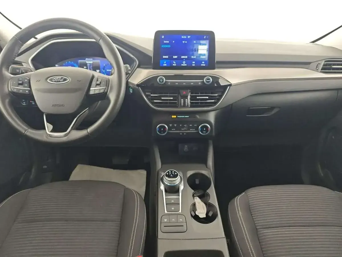 Usata Ford Kuga Titanium 120 CV (88 kW) 2024 Vari colori SUV