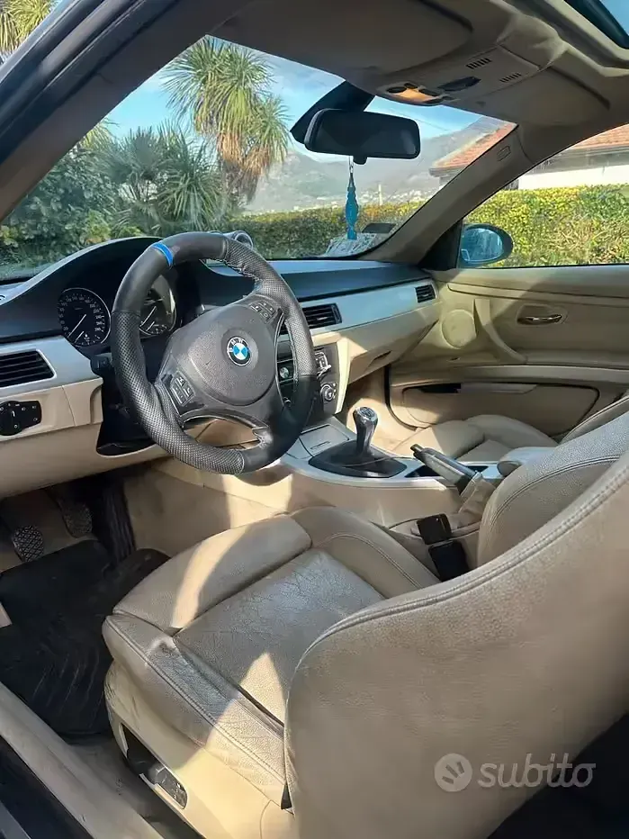 Usata BMW 330 Efficient Dynamics 231 CV (169 kW) 2006 Bluazzurro Coupé