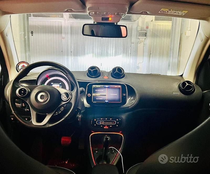 Usata Smart ForTwo Electric Drive 2023 Rosso