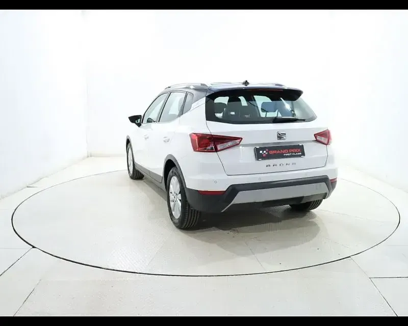 Usata Seat Arona XCELLENCE 96 CV (70 kW) 2021 Bianco SUV
