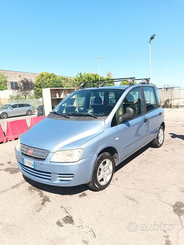 Usata Fiat Multipla 103 CV (75 kW) 2007 Blu Monovolume