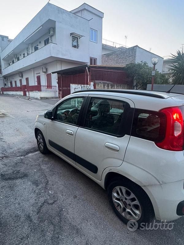 Usata Fiat Panda 75 CV (55 kW) 2014 Bianco Utilitaria