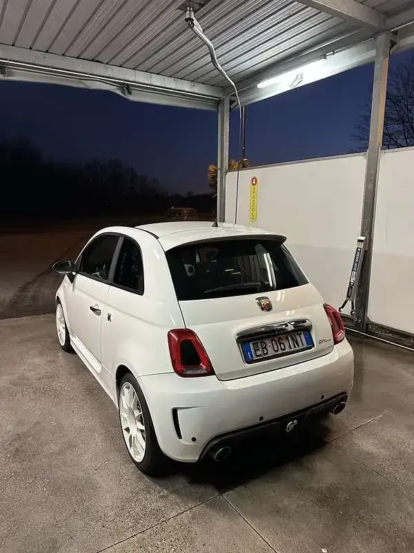 Usata Abarth 500 135 CV (99 kW) 2010 Utilitaria