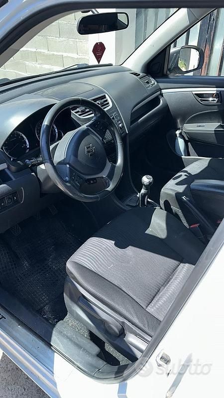 Usata Suzuki Swift 2010 Bianco Utilitaria