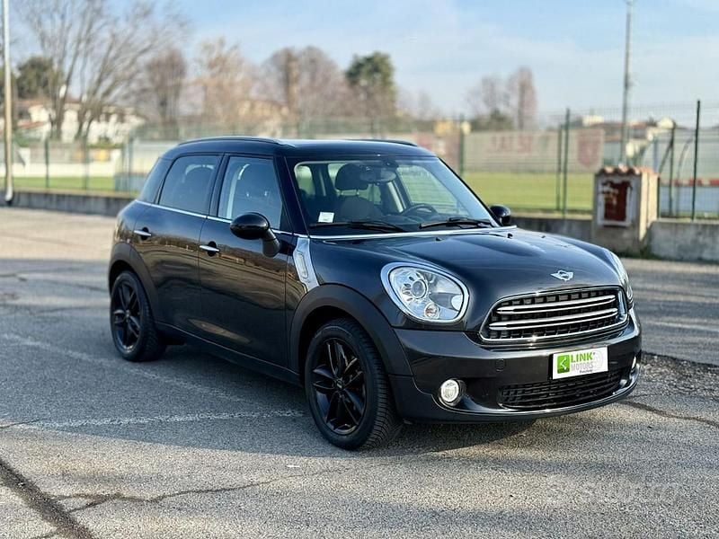 Usata Mini Cooper D Countryman 112 CV (82 kW) 2016 Nero SUV