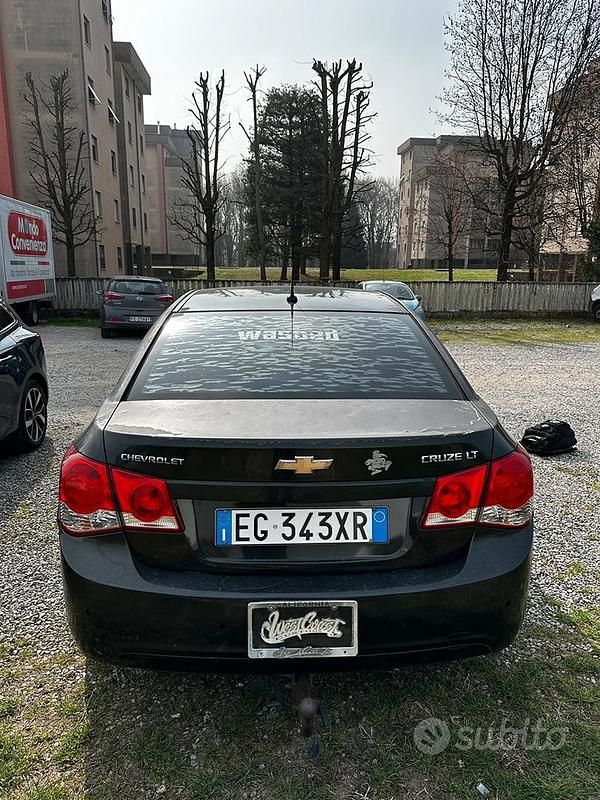 Usata Chevrolet Cruze 163 CV (119 kW) 2011 Nero Berlina