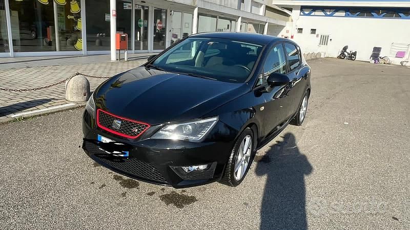 Usata 2015 Seat Ibiza FR Tre volumi | 5400 € - Immagine 1/4