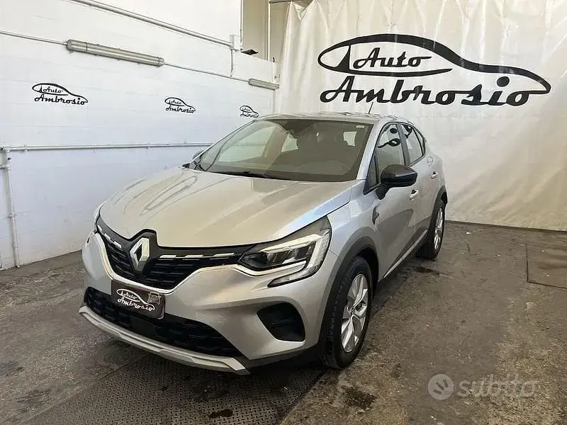 Usata Renault Captur Initiale Paris 116 CV (85 kW) 2021 Grigio SUV