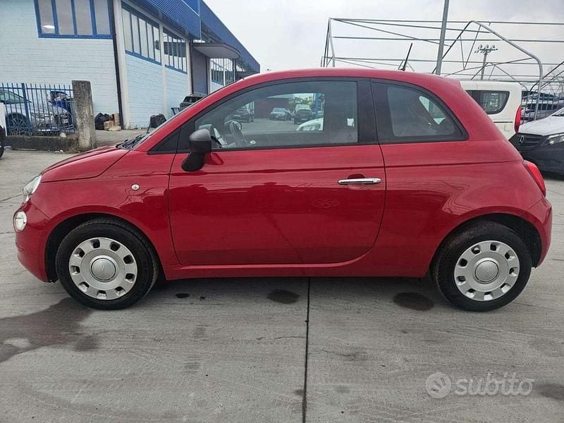 Usata Fiat 500 70 CV (51 kW) 2023 Rosso Utilitaria