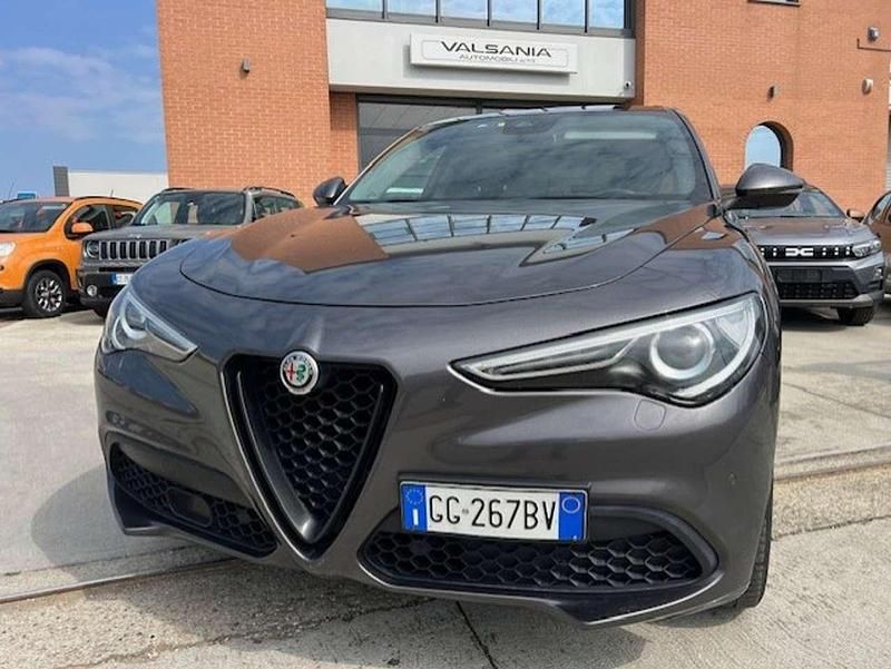 Usata Alfa Romeo Stelvio Veloce 209 CV (153 kW) 2020 Grigio SUV