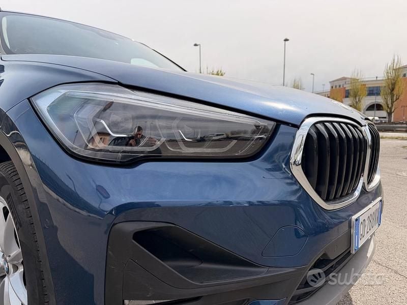 Usata BMW X1 Comfort Edition 150 CV (110 kW) 2021 Blu SUV