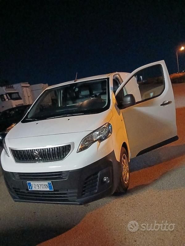 Usata Peugeot Expert 150 CV (110 kW) 2020 Bianco Furgone