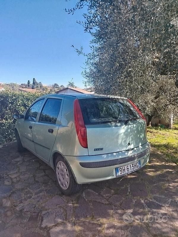 Usata Fiat Punto 1999 Verde Utilitaria