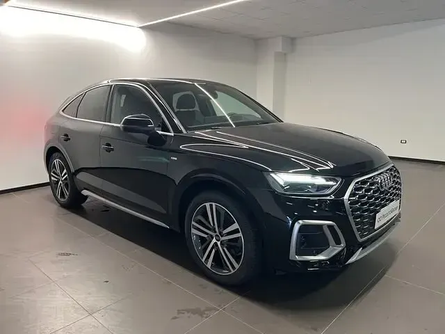 Nuova Audi Q5 Sportback S-line plus 163 CV (119 kW) 2025 Nero SUV