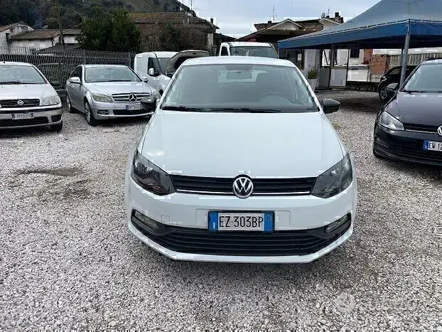 Usata VW Polo 75 CV (55 kW) 2015 Bianco Berlina