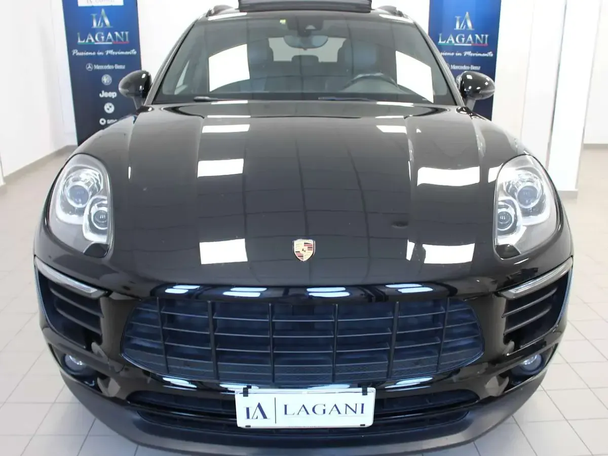 Usata Porsche Macan 250 CV (183 kW) 2017 Nero SUV