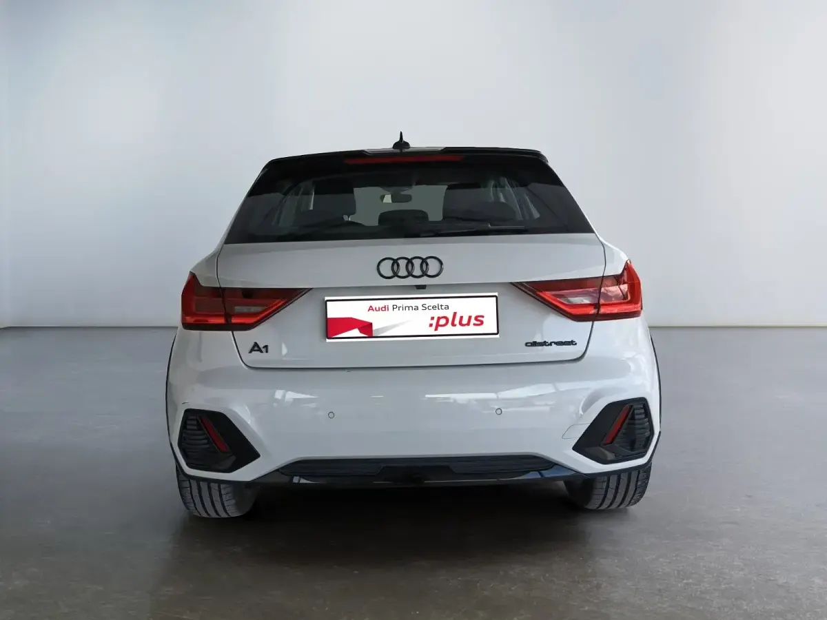 Usata Audi A1 Design 116 CV (85 kW) 2025 Bianco SUV