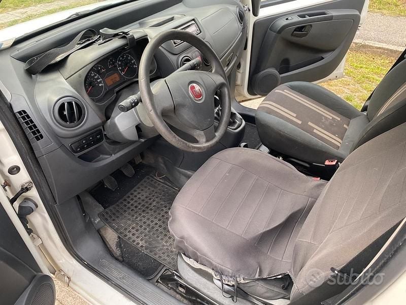 Usata Fiat Fiorino 75 CV (55 kW) 2011 Monovolume