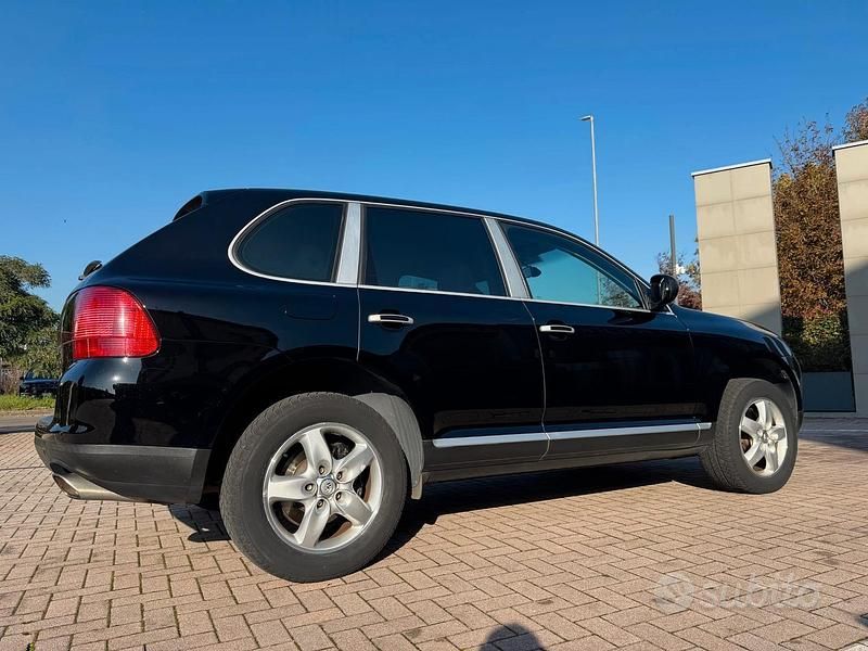 Usata Porsche Cayenne 250 CV (183 kW) 2003 Nero SUV