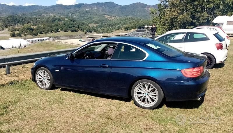 Usata BMW 320 184 CV (135 kW) 2012 Blu Coupé