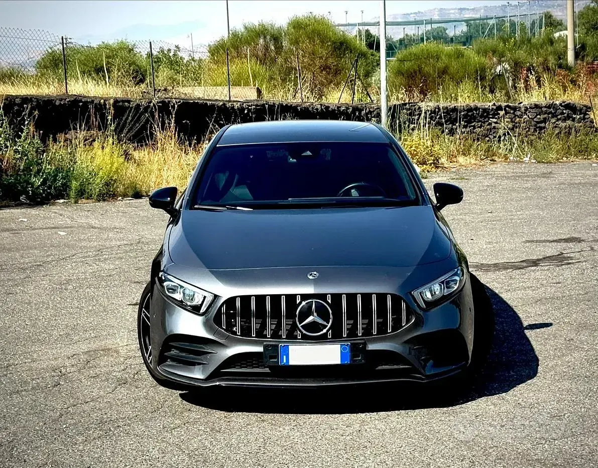 Usata Mercedes A200 Premium 150 CV (110 kW) 2021 Grigio Berlina