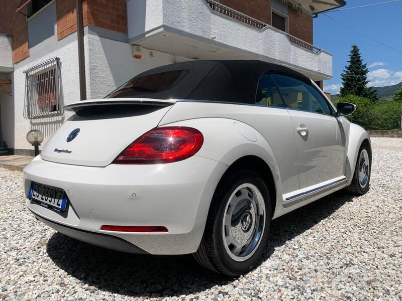 Usato 2013 VW Maggiolino 1.6 Diesel 105 CV (15.500 €)