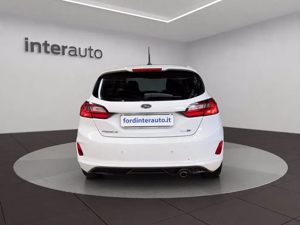 Second-hand Ford Fiesta ST-Line 125 CP (91 kW) 2023 Alb Hatchback