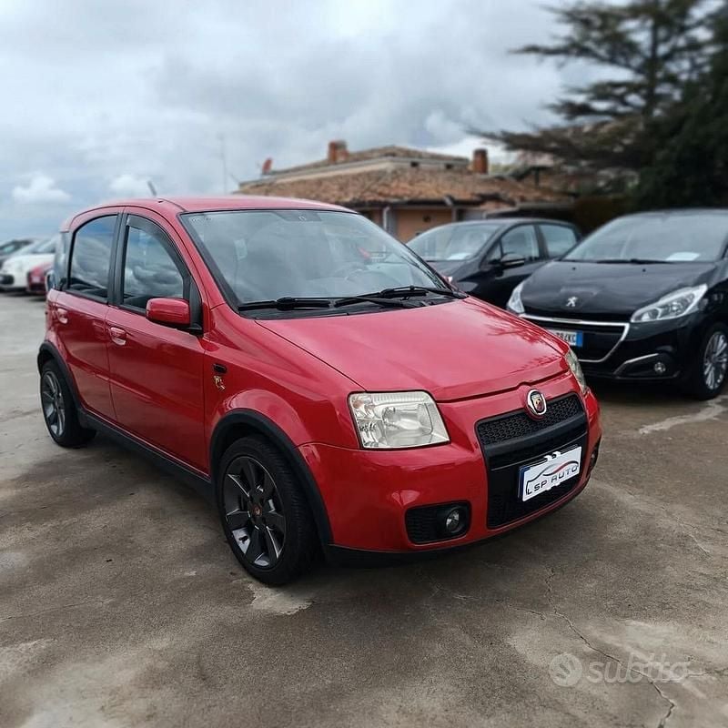 Usata Fiat Panda 100 CV (73 kW) 2008 Rosso Utilitaria