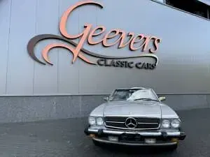 Usata Mercedes 560 230 CV (169 kW) 1987 Argento Cabrio