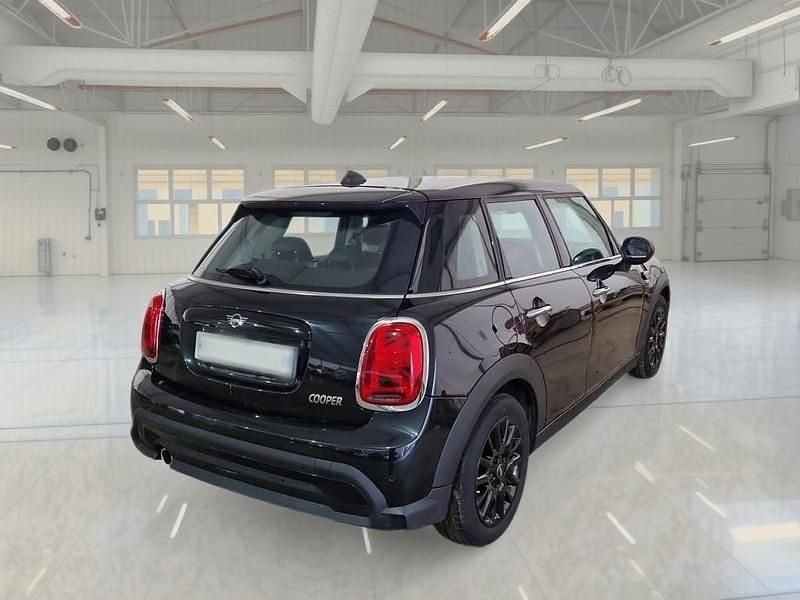Usata Mini Cooper Classic 135 CV (99 kW) 2022 Nero Utilitaria