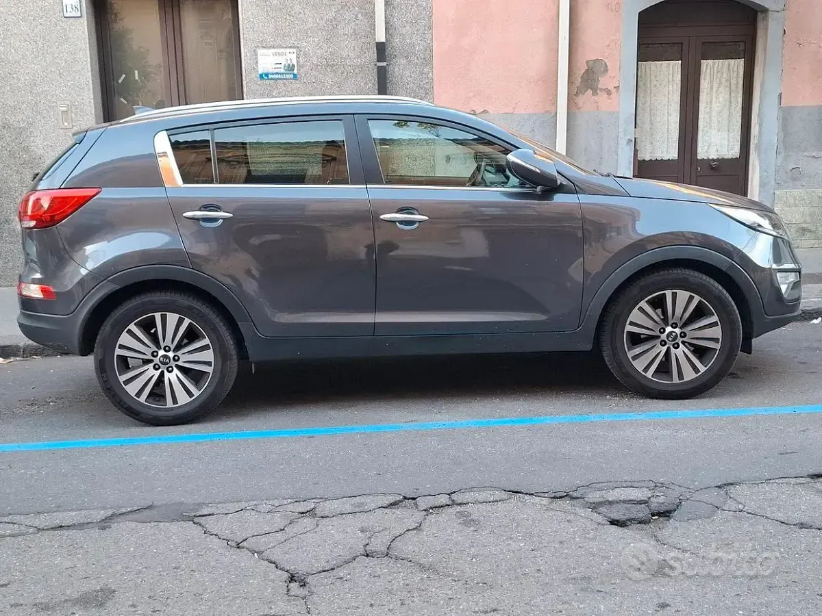 Usata Kia Sportage 112 CV (82 kW) 2015 Grigio SUV