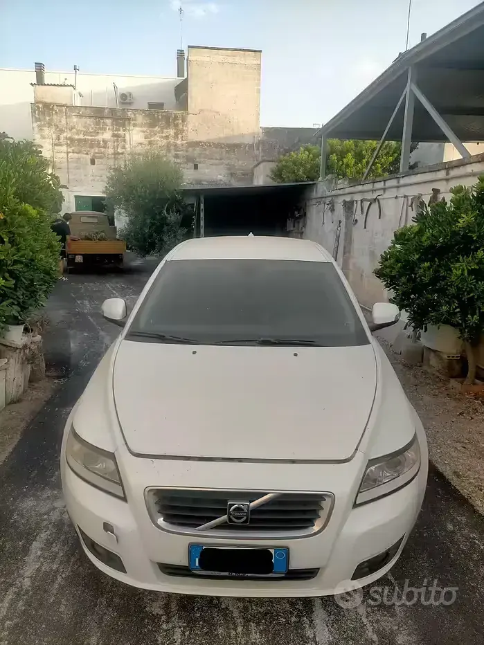 Usata Volvo V50 2009 Bianco Station wagon