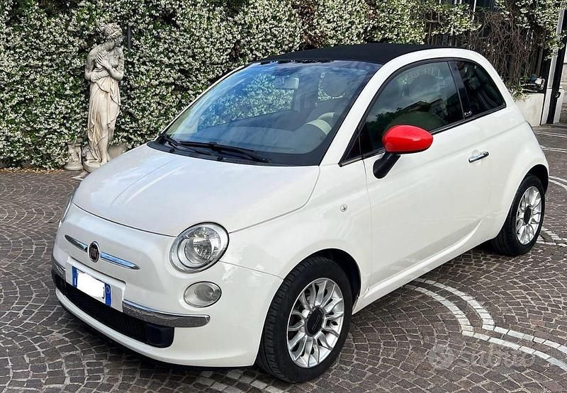 Usata Fiat 500C 69 CV (50 kW) 2011 Bianco(met.) Cabrio