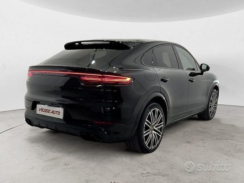 Usata Porsche Cayenne Turbo 2019 Nero SUV