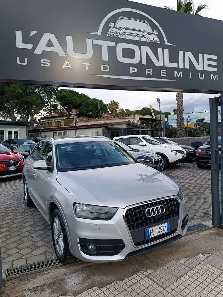 Usata Audi Q3 Advanced Plus 140 CV (102 kW) 2012 Argento SUV
