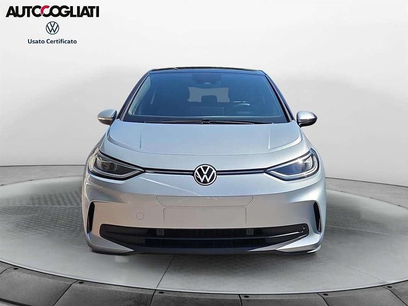 Nuova VW ID.3 Pro 69 kW (95 CV) 2025 Scale silver metallizzato nero Utilitaria