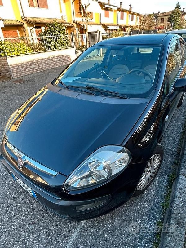Usata Fiat Grande Punto 2009 Utilitaria