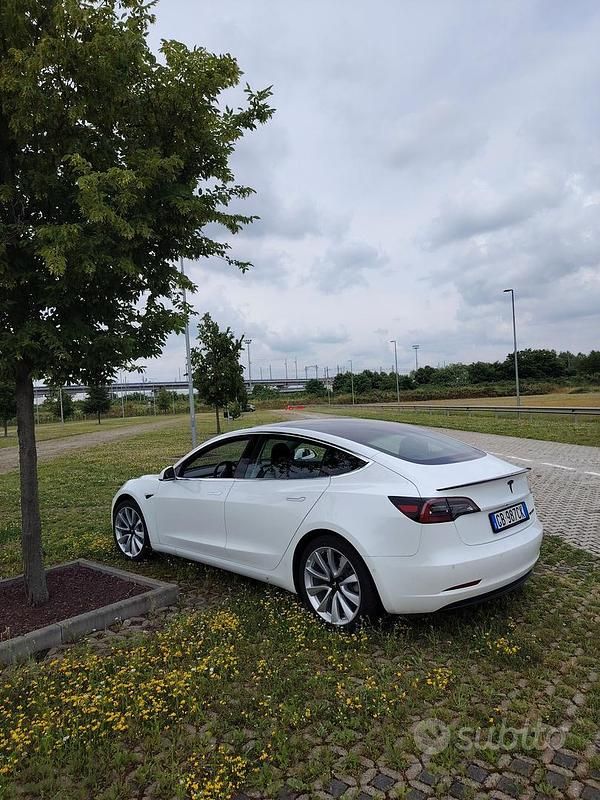 Usata Tesla Model 3 366 kW (498 CV) 2020 Berlina