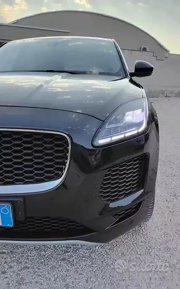 Usata Jaguar E-Pace First Edition 179 CV (131 kW) 2018 Nero SUV