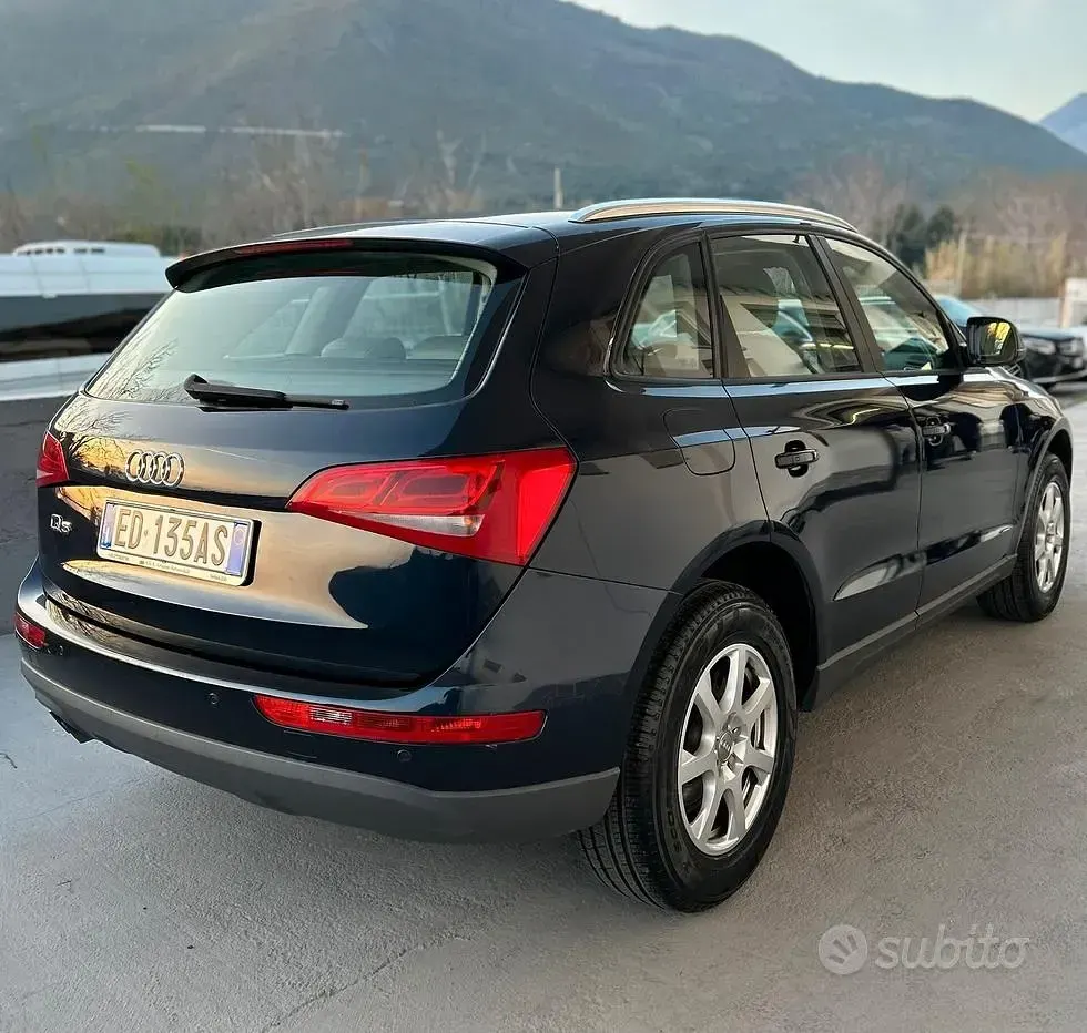 Usata Audi Q5 170 CV (125 kW) 2010 Blu SUV